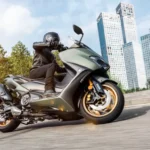 Yamaha TMAX 560
